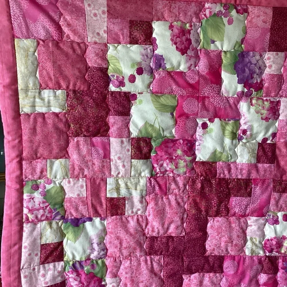 NWT. Hand Crafted Gold and Pink Hydrangea Lap Quilt